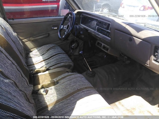 JB7FP24D0FP202707 - 1985 DODGE D50 CUSTOM BROWN photo 5