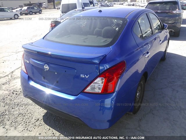 3N1CN7AP0HL806280 - 2017 NISSAN VERSA S/S PLUS/SV/SL BLUE photo 4