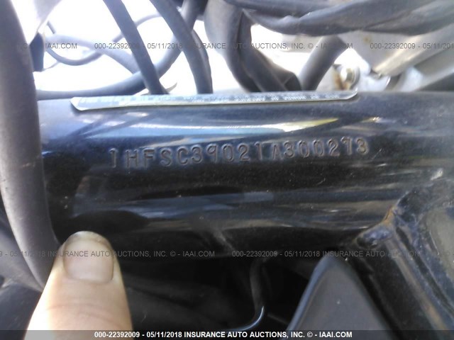 1HFSC39021A300273 - 2001 HONDA VT1100 C3 BLACK photo 10