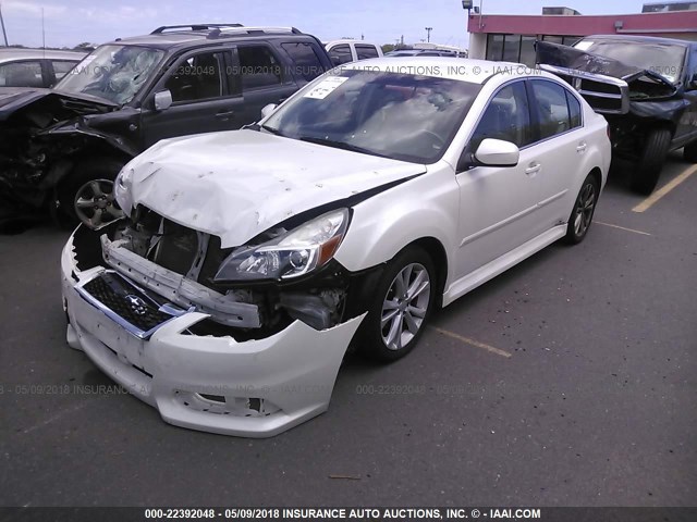 4S3BMCC66D3005352 - 2013 SUBARU LEGACY 2.5I PREMIUM WHITE photo 2