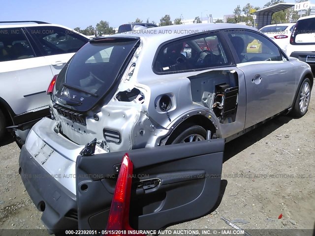 YV1MK672892147572 - 2009 VOLVO C30 T5 SILVER photo 4