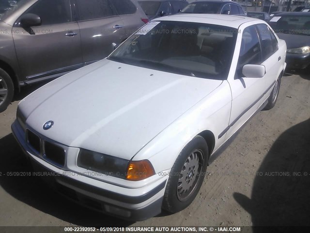 WBACB4311PFL09421 - 1993 BMW 325 I AUTOMATIC WHITE photo 2