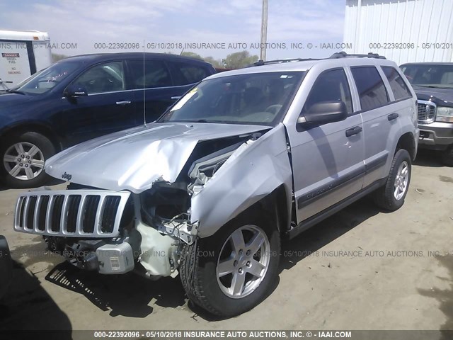 1J4GR48K05C500807 - 2005 JEEP GRAND CHEROKEE LAREDO/COLUMBIA/FREEDOM 银色 照片 2