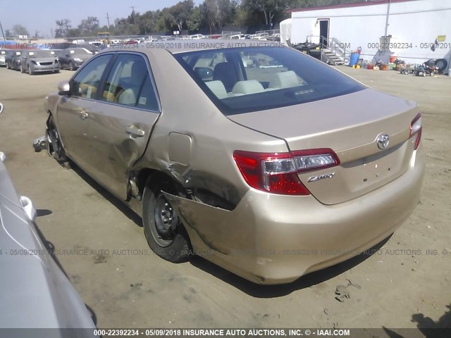 4T4BF1FK3CR234914 - 2012 TOYOTA CAMRY SE/LE/XLE GOLD photo 3