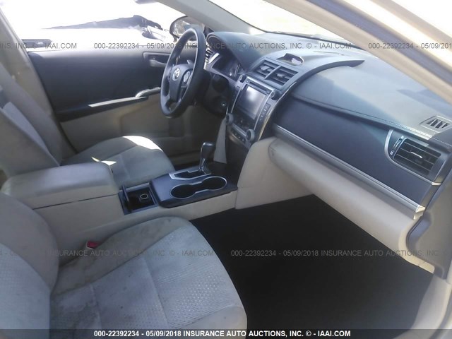 4T4BF1FK3CR234914 - 2012 TOYOTA CAMRY SE/LE/XLE ოქროსფერი ფოტო 5