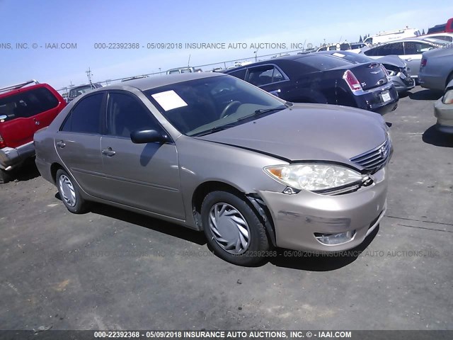 JTDBE32K153030446 - 2005 TOYOTA CAMRY LE/XLE/SE 金色 照片 1