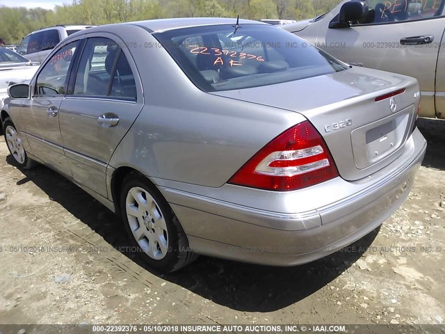 WDBRF84JX5F593232 - 2005 MERCEDES-BENZ C 320 4MATIC SILVER photo 3