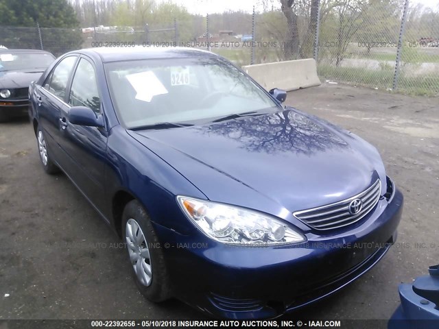 4T1BE30K06U164732 - 2006 TOYOTA CAMRY LE/XLE/SE ლურჯი ფოტო 1