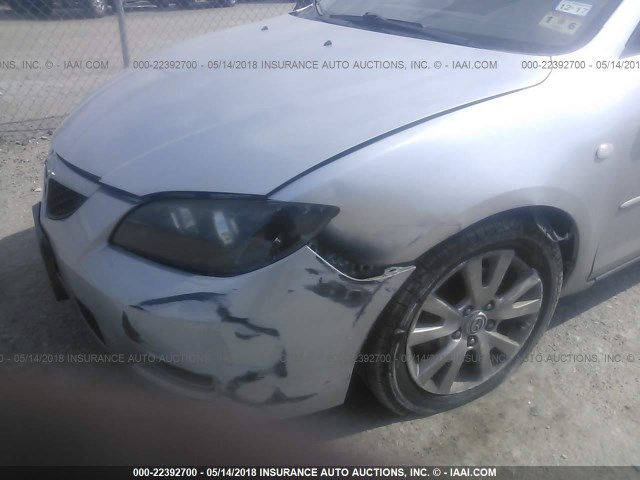 JM1BK12G581844303 - 2008 MAZDA 3 I SILVER photo 6