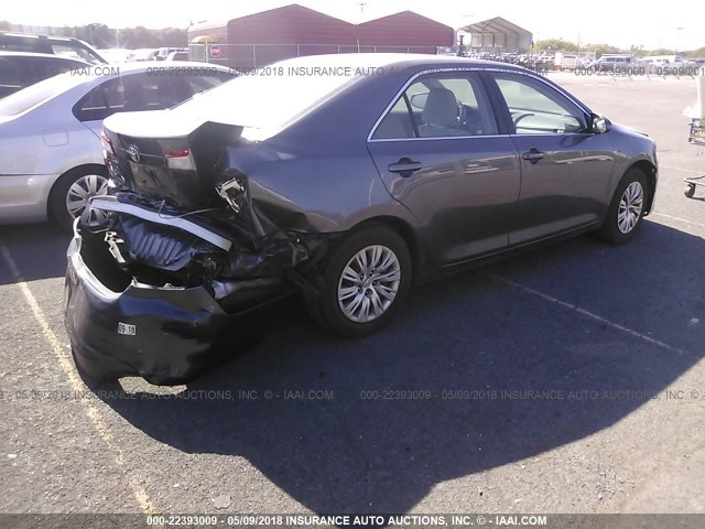 4T1BF1FKXEU812875 - 2014 TOYOTA CAMRY L/SE/LE/XLE 灰色 照片 4