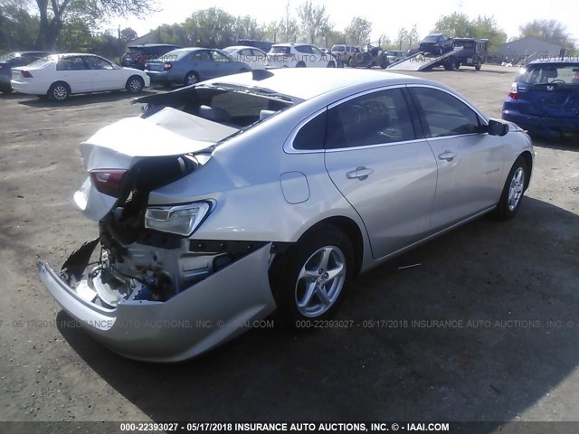 1G1ZB5ST3HF164866 - 2017 CHEVROLET MALIBU LS 银色 照片 4