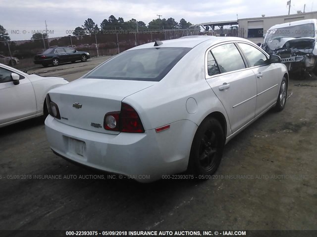1G1ZB5E04CF244557 - 2012 CHEVROLET MALIBU LS თეთრი ფოტო 4