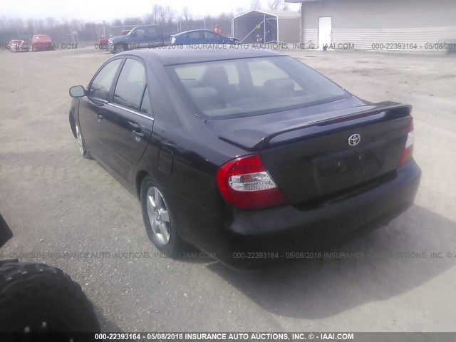 4T1BE32K43U146257 - 2003 TOYOTA CAMRY LE/XLE/SE BLACK photo 3