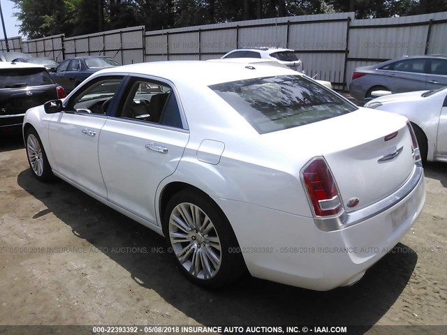 2C3CCACG3CH246077 - 2012 CHRYSLER 300 LIMITED WHITE photo 3