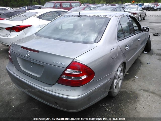 WDBUF83J15X170514 - 2005 MERCEDES-BENZ E 500 4MATIC GRAY photo 4