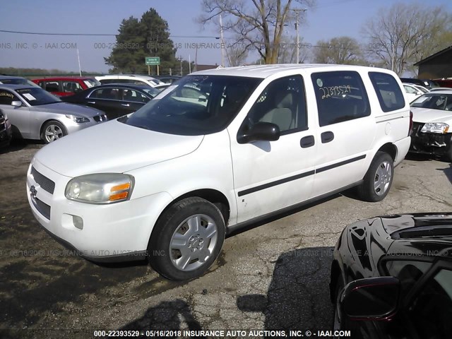 1GBDV13157D147435 - 2007 CHEVROLET UPLANDER INCOMPLETE WHITE photo 2