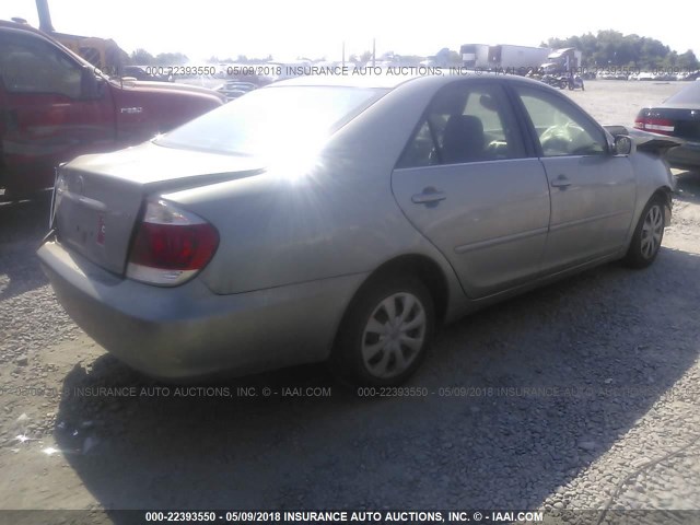4T1BE32K05U604332 - 2005 TOYOTA CAMRY LE/XLE/SE 银色 照片 4