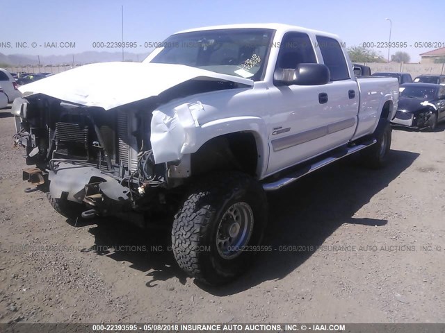 1GCHK23183F253081 - 2003 CHEVROLET SILVERADO K2500 HEAVY DUTY WHITE photo 2