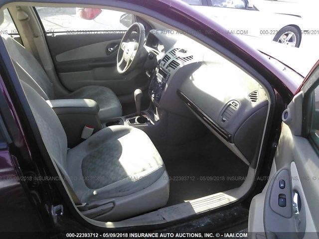 1G1ZT52855F133882 - 2005 CHEVROLET MALIBU LS MAROON photo 5