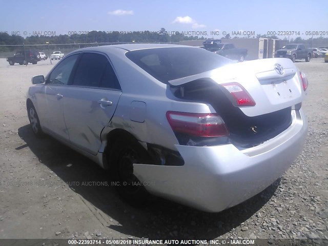 4T4BE46K59R071194 - 2009 TOYOTA CAMRY SE/LE/XLE SILVER photo 3