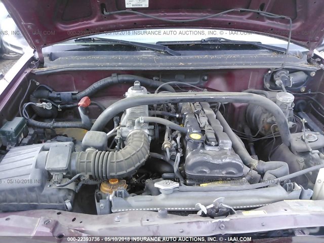 2CNBE18C126934639 - 2002 CHEVROLET TRACKER RED photo 10