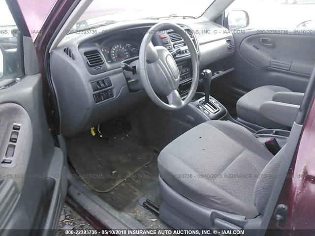2CNBE18C126934639 - 2002 CHEVROLET TRACKER RED photo 8