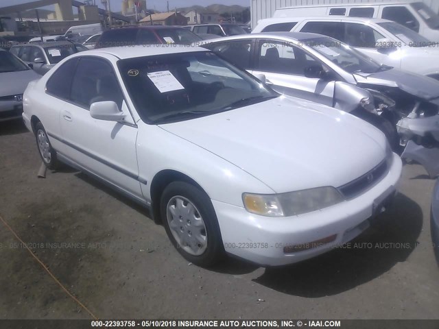 1HGCD7130VA010906 - 1997 HONDA ACCORD LX WHITE photo 1