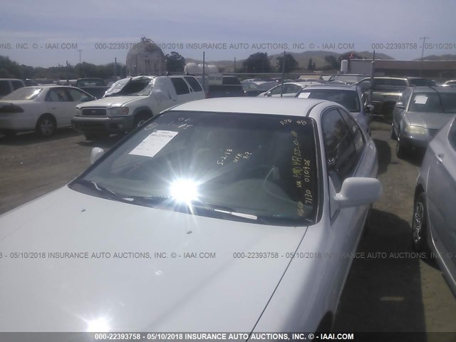 1HGCD7130VA010906 - 1997 HONDA ACCORD LX WHITE photo 6