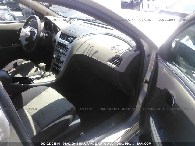 1G1ZB5E01CF266788 - 2012 CHEVROLET MALIBU LS GOLD photo 5