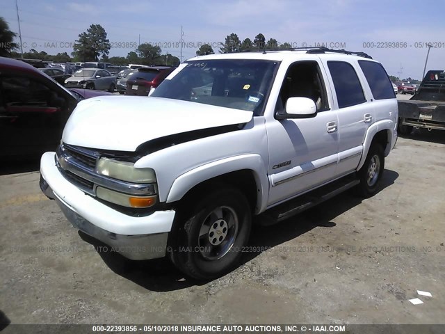 1GNEC13Z92R252347 - 2002 CHEVROLET TAHOE C1500 WHITE photo 2