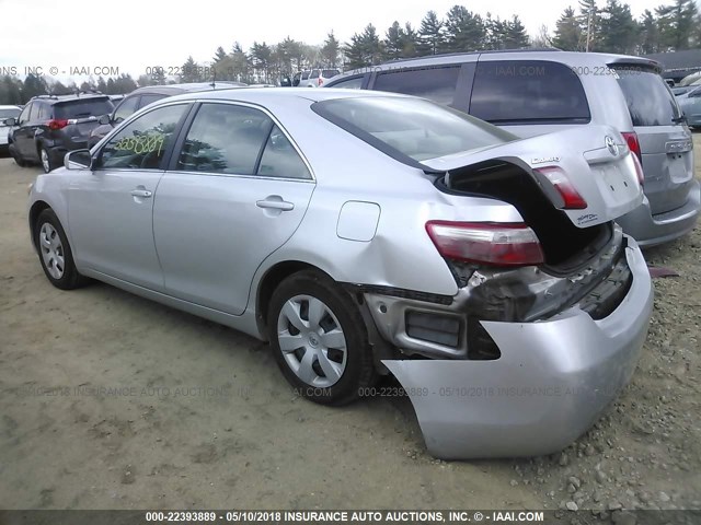 4T1BE46K39U884799 - 2009 TOYOTA CAMRY SE/LE/XLE SILVER photo 3