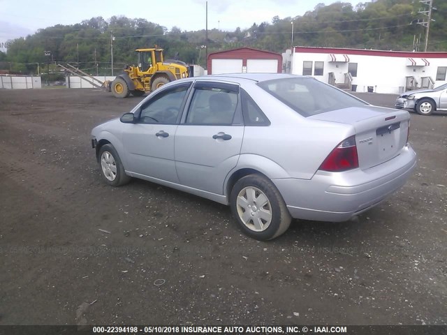 1FAFP34N07W344647 - 2007 FORD FOCUS ZX4/S/SE/SES SILVER photo 3