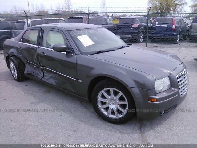 2C3LA53GX8H271823 - 2008 CHRYSLER 300 TOURING GRAY photo 1