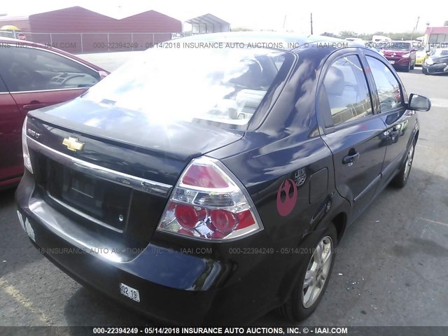 KL1TD5DEXBB188299 - 2011 CHEVROLET AVEO LS/LT BLACK photo 4