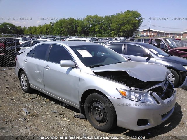 4T1BF3EK8AU107578 - 2010 TOYOTA CAMRY SE/LE/XLE 银色 照片 1