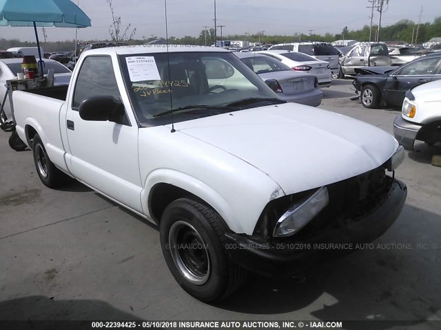 1GCCS14H038130573 - 2003 CHEVROLET S TRUCK S10 WHITE photo 1