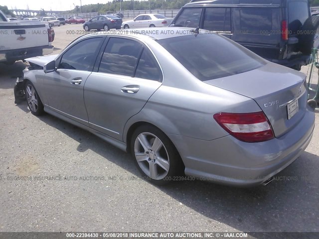 WDDGF8BB1AR097223 - 2010 MERCEDES-BENZ C 300 4MATIC GRAY photo 3