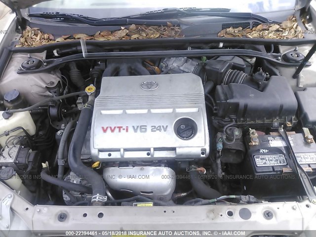 4T1BF30K73U565557 - 2003 TOYOTA CAMRY LE/XLE/SE ოქროსფერი ფოტო 10