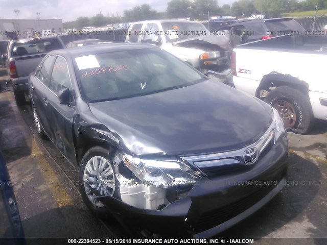 4T4BF1FK3ER433125 - 2014 TOYOTA CAMRY L/SE/LE/XLE 灰色 照片 1