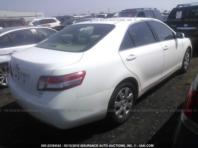 4T1BF3EK7AU546609 - 2010 TOYOTA CAMRY SE/LE/XLE 白色 照片 4