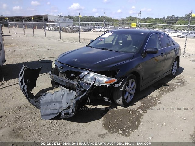 4T1BK46KX8U066610 - 2008 TOYOTA CAMRY LE/XLE/SE შავი ფოტო 2