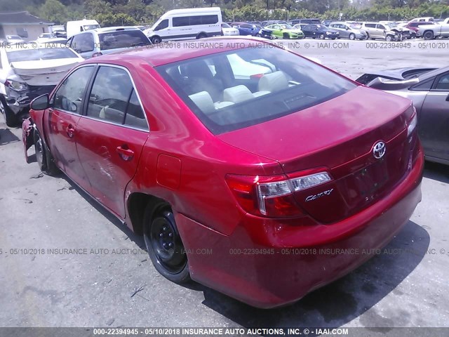 4T1BF1FK9CU551235 - 2012 TOYOTA CAMRY SE/LE/XLE RED photo 3