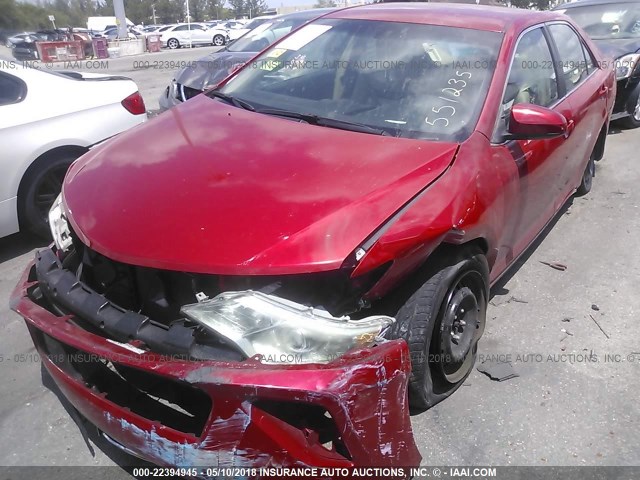 4T1BF1FK9CU551235 - 2012 TOYOTA CAMRY SE/LE/XLE RED photo 6
