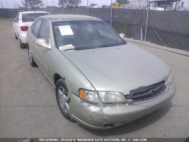 1N4DL01D7WC163008 - 1998 NISSAN ALTIMA XE/GXE/SE/GLE GOLD photo 1