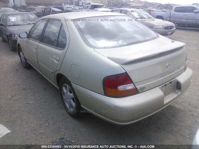 1N4DL01D7WC163008 - 1998 NISSAN ALTIMA XE/GXE/SE/GLE GOLD photo 3