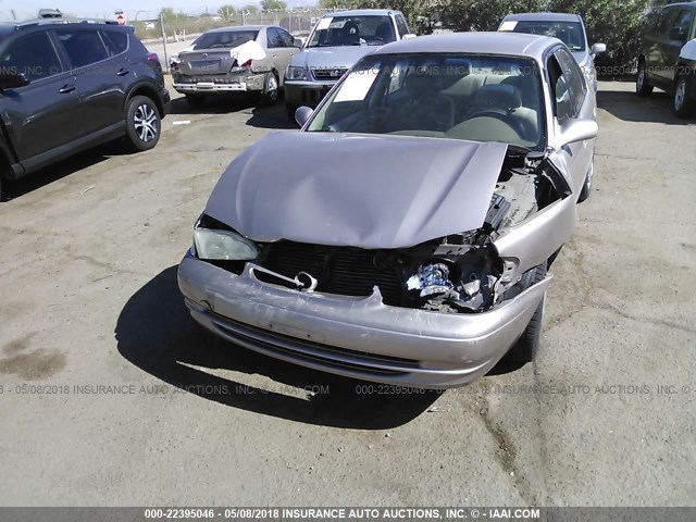 1NXBR18E3YZ319946 - 2000 TOYOTA COROLLA VE/CE/LE 银色 照片 6