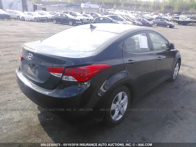 5NPDH4AE8DH292341 - 2013 HYUNDAI ELANTRA GLS/LIMITED BLACK photo 4