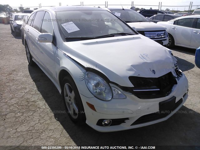 4JGCB6FEXAA111885 - 2010 MERCEDES-BENZ R 350 4MATIC WHITE photo 1