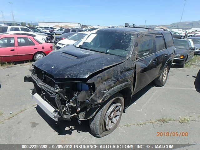 JTEBU5JR0G5371983 - 2016 TOYOTA 4RUNNER SR5 PREM/LTDL/TRAIL/TRD BLACK photo 2