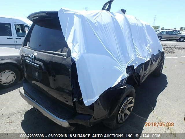 JTEBU5JR0G5371983 - 2016 TOYOTA 4RUNNER SR5 PREM/LTDL/TRAIL/TRD BLACK photo 4